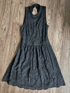Hollister Black Lace High-Neck Sleeveless Dress